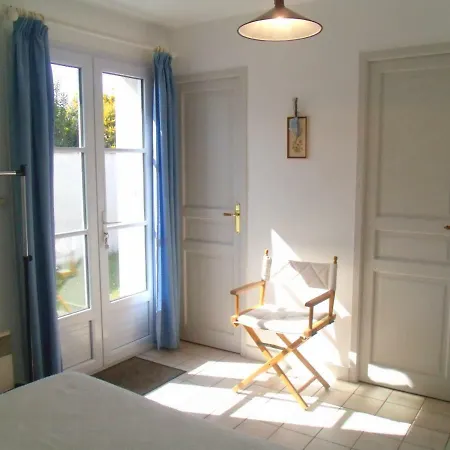 ゲストハウス L'oiseliere 3*