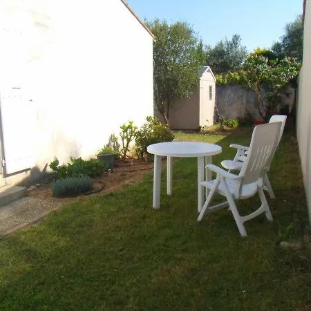 ゲストハウス L'oiseliere 3*